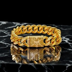 NWT Ed Hardy Men's Gold Ion-Plated Stainless Steel Skull Link Bracelet 8.5" Y2K